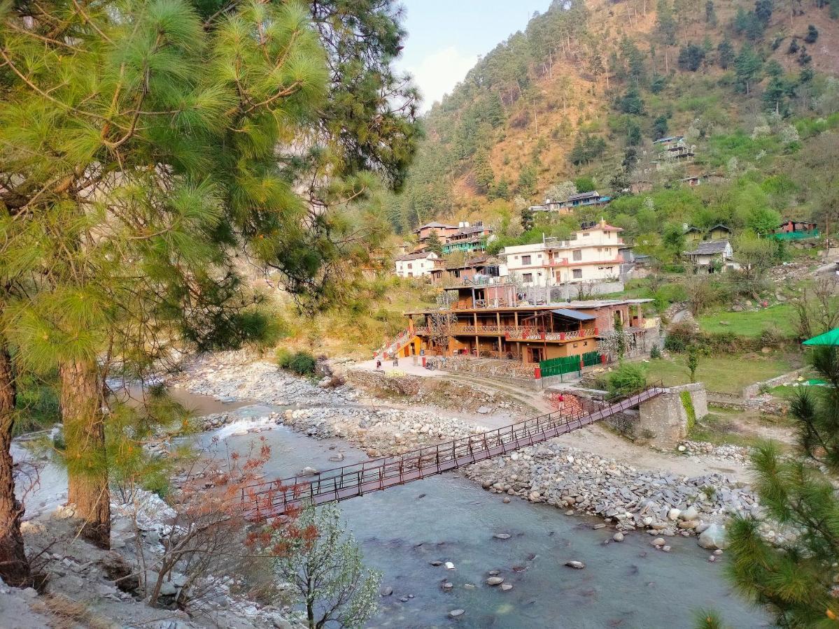 Shivadya Tirthan - Tirthan Valley Gushaini Buitenkant foto