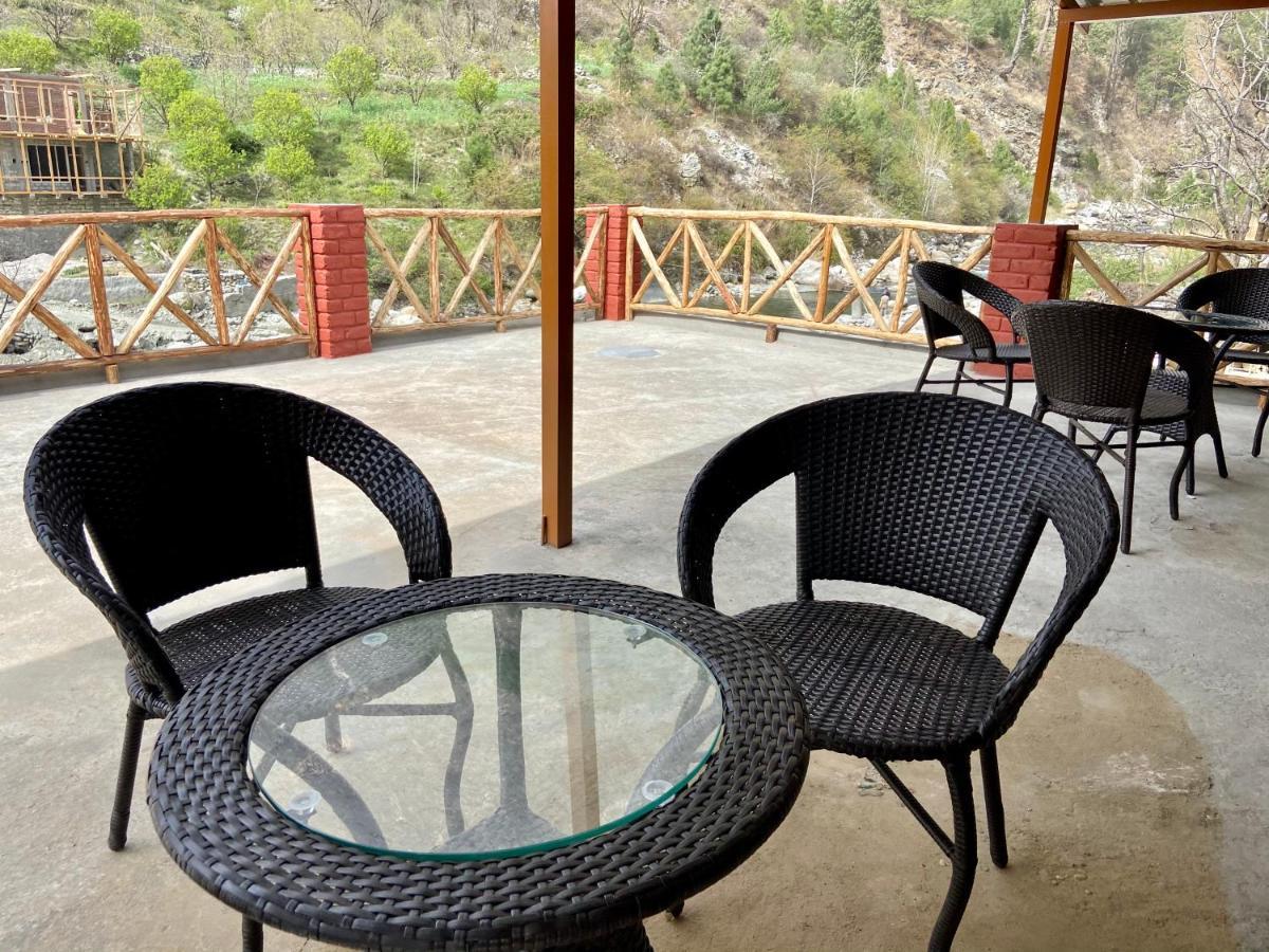 Shivadya Tirthan - Tirthan Valley Gushaini Buitenkant foto