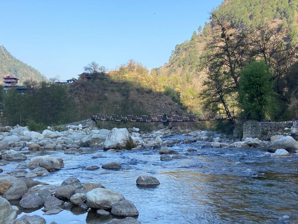 Shivadya Tirthan - Tirthan Valley Gushaini Buitenkant foto