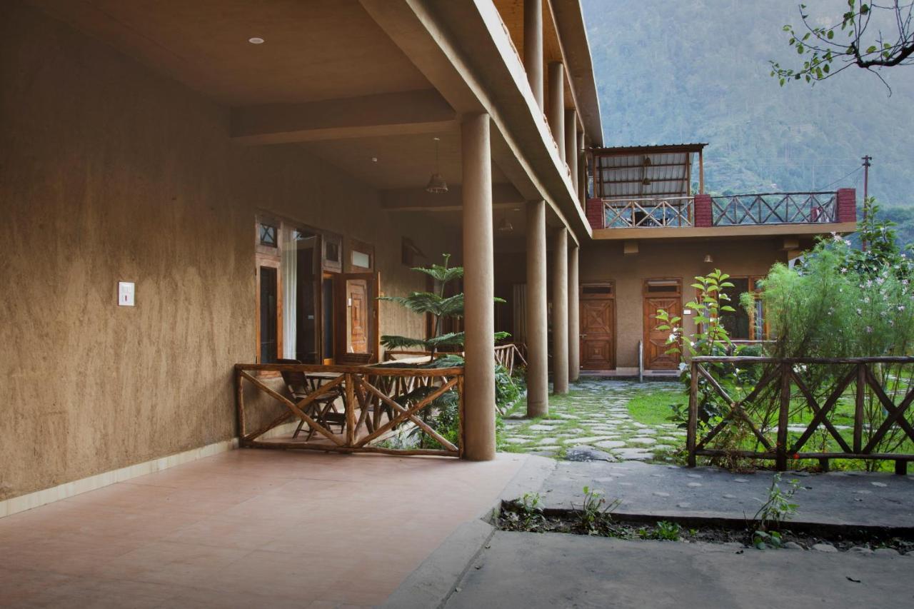 Shivadya Tirthan - Tirthan Valley Gushaini Buitenkant foto